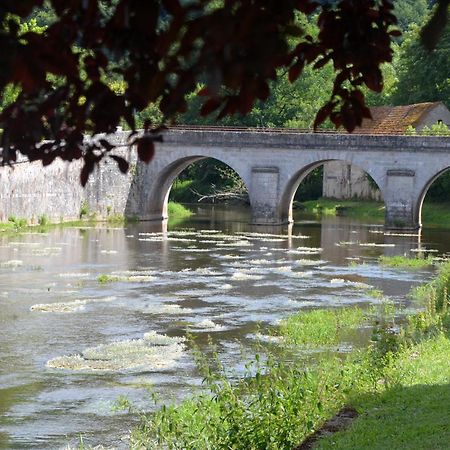 Studio "Au Bord De L'Eau" 2 Chambon-sur-Voueize Екстер'єр фото