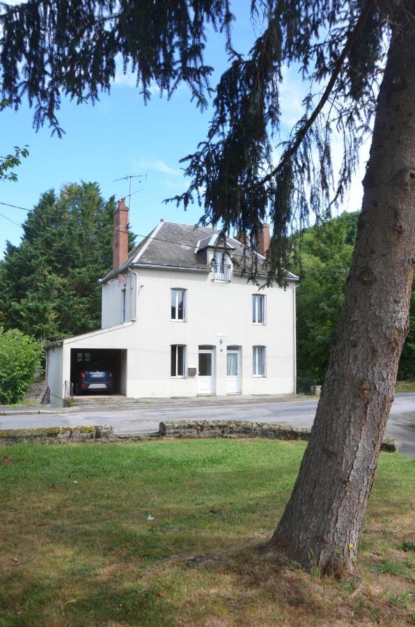 Studio "Au Bord De L'Eau" 2 Chambon-sur-Voueize Екстер'єр фото
