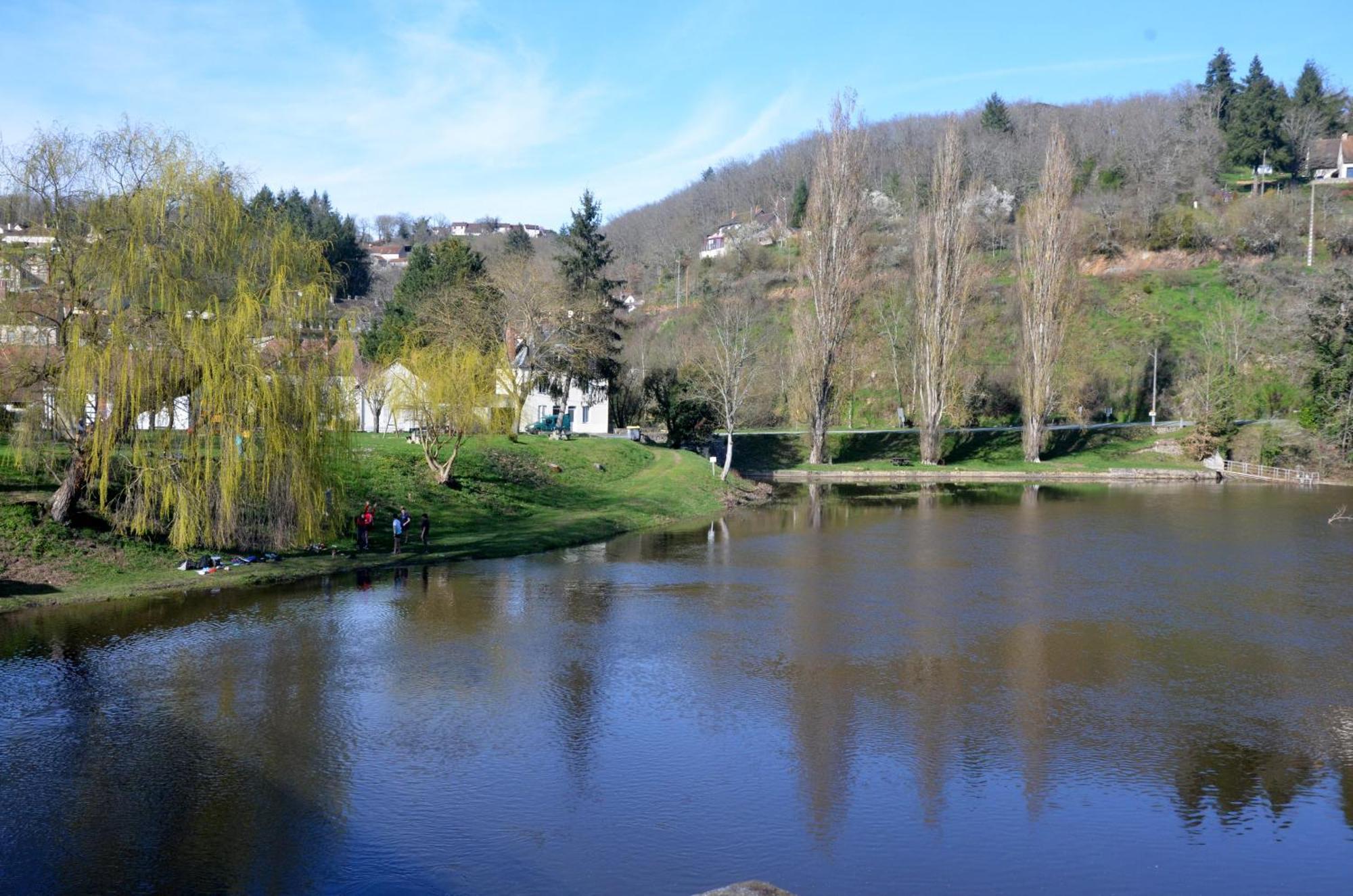 Studio "Au Bord De L'Eau" 2 Chambon-sur-Voueize Екстер'єр фото
